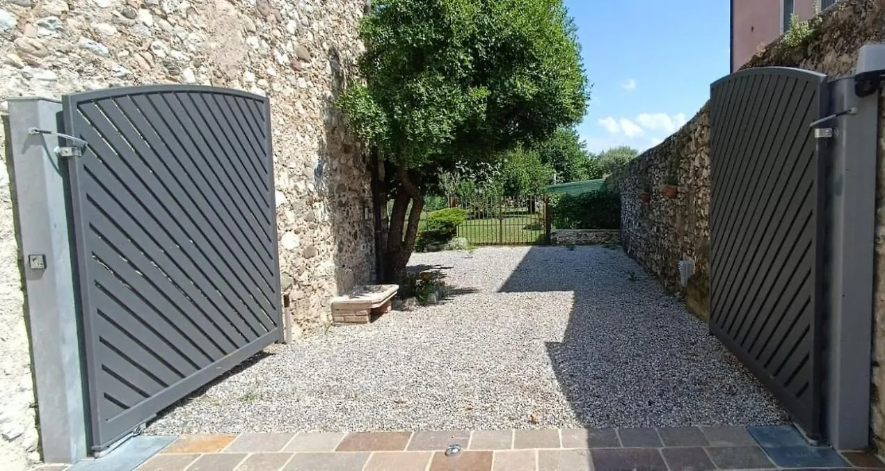 My Country House Salo Apartment